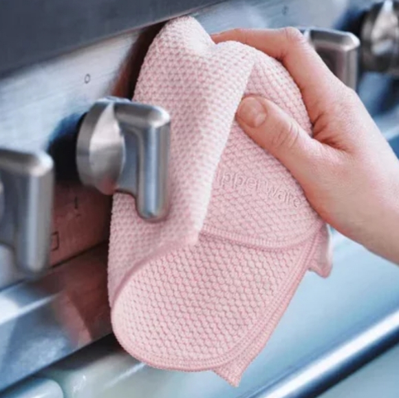 *2 Tupperware Multipurpose Microfiber Kitchen Cleaning Towels Pink & Light Green - Picture 2 of 8